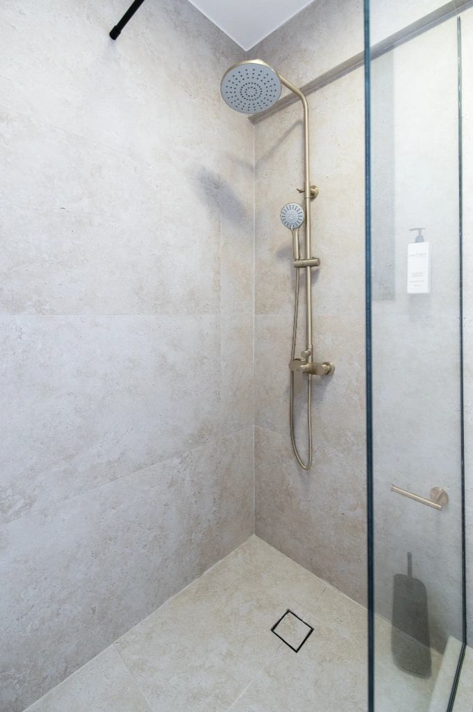 Suite 7 - Gallery 35